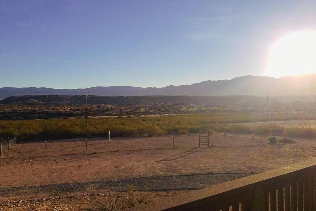 Desert Hillside Lodge 25 Mins From Sedona Cornville Exterior foto